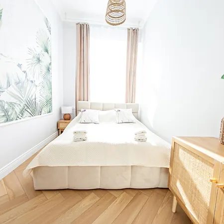 Апартаменты Ola Grand Sauna & Jacuzzi *