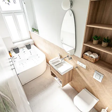 Апартаменты Ola Grand Sauna & Jacuzzi