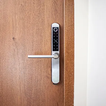 Ola Grand Sauna & Jacuzzi